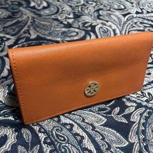Tory Burch eyewear eyeglass glasses orange case‎ triangle lined